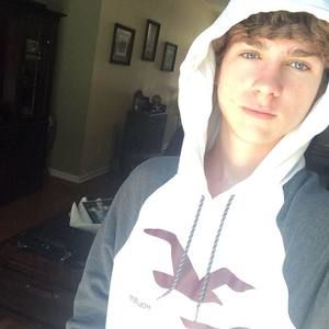 Meet your Posher, Garrett